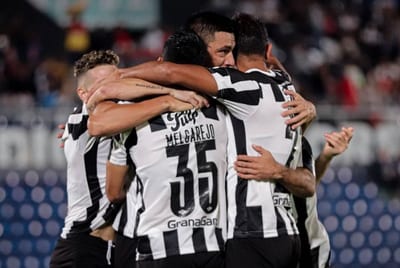 Libertad consigue su primera victoria en la Libertadores 