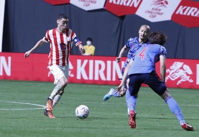 Japón golea a Paraguay en amistoso 