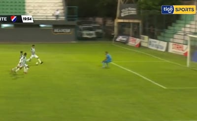 Blooper en la Intermedia: “Angurria” de jugador frustra un gol cantado 