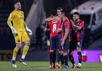 Cerro Porteño vence a Sol y es puntero con puntaje perfecto 