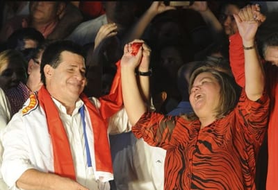 Medios cartistas apuntan a Lilian y en redes se generan hasta memes 