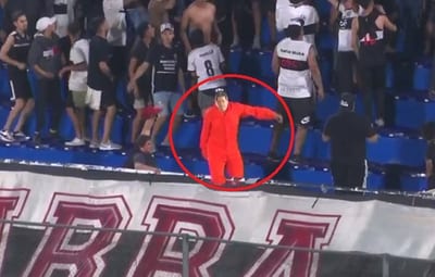 “Para Horacio, extradición”, cantan olimpistas en el Defensores 
