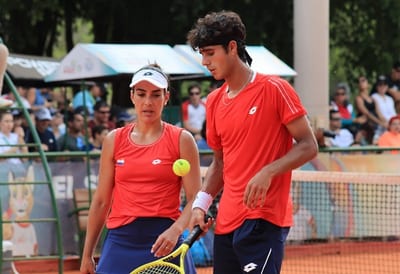 Paraguay gana la medalla de oro en Tenis Dobles Mixtos 