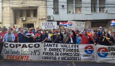 Copaco paga aguinaldo tras manifestación de funcionarios