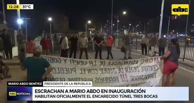 Frentistas protestan en inauguración del túnel de Tres Bocas