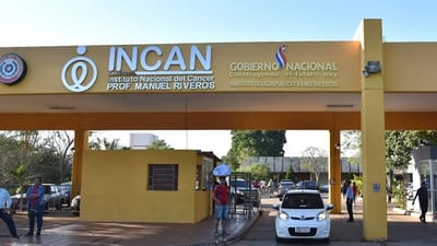 Pacientes del Incan denuncian incumplimiento de promesas de Peña