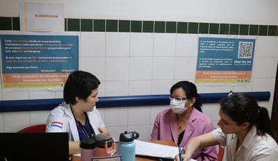 UNA ofrece atenciones médicas para su comunidad educativa