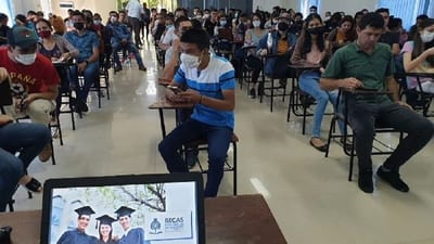 Becal lanza más de 100 becas para estudiar en Paraguay