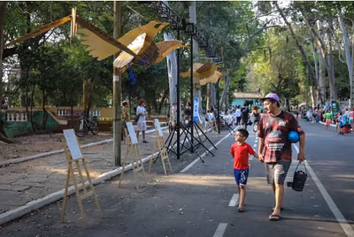 Vuelve el tradicional desfile de primavera en el Parque Caballero