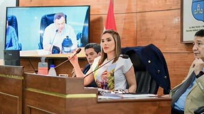 Concejala desmiente rumores y denuncia misoginia tras vinculación con Nenecho