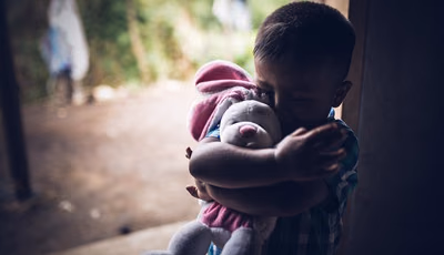 392 reportes de abuso y negligencia infantil sacuden setiembre