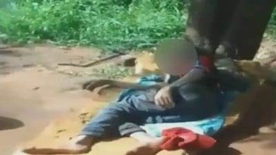 Madre desesperada busca a su hija en refugio de adictos
