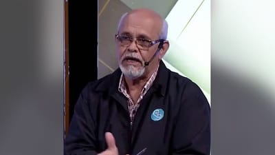 Mediocridad es perpetuada por políticos, responden docentes a senador