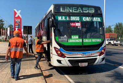 El sector transporte exige revisión de tarifas por gasoil