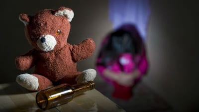 Abuelo acusado de abusar sistemáticamente de tres nietas