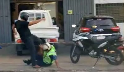 PMT es víctima de violenta agresión de conductor