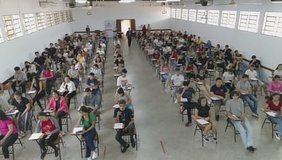 Becarios del Gobierno deben firmar Acuerdo de Compromiso Anual