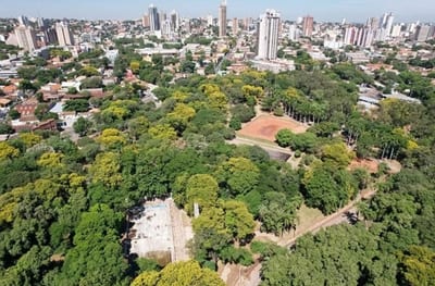 Abogado pide frenar subasta de tierras en Costanera de Asunción