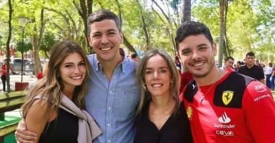 Hijo de presidente Peña integra comitiva oficial a EE.UU. y Taiwán