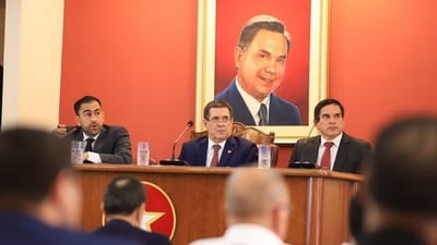 ANR: Convencionales buscan bloquear a ‘paracaidistas’