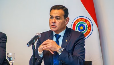 Paraguay y Taiwán acuerdan exención de visados en visita oficial