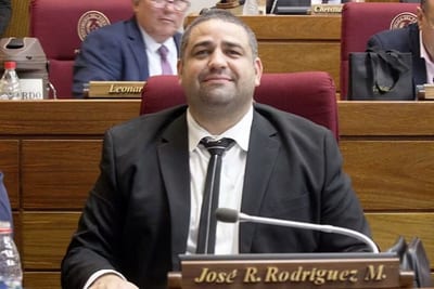 Propuesta de ley cambiaría elección de suplentes legislativos