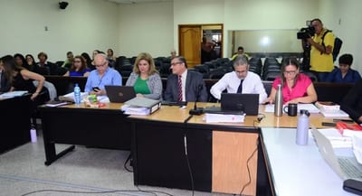 Denuncian supuestas conversaciones privadas en el Caso Bower