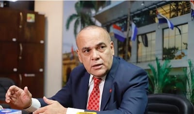 Senado modifica su reglamento y amplía mandato de Nuñez