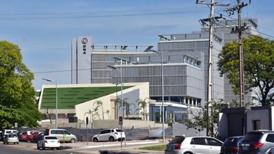 Hermetismo en licitación de Itaipú para oficinas del Gobierno