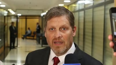 Chase rechaza reducción de horas laborales en sector privado