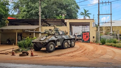 Intentan ingresar balas ocultas en calzados a cárcel de Ciudad del Este