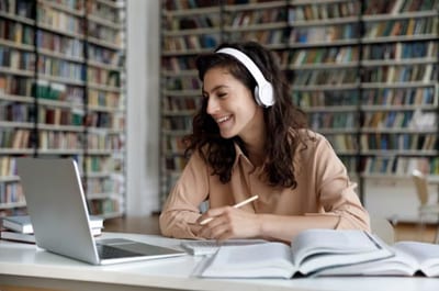 UNA revela preferencia por cursos virtuales en educación superior