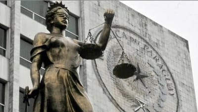 Tribunal anula caso ganado por polémica abogada tiktoker