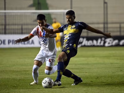 Trinidense y Cerro cierran la jornada en Villa Alegre