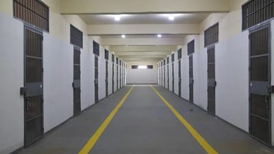 Imputan a cinco guardias por fuga en penal de Minga Guazú