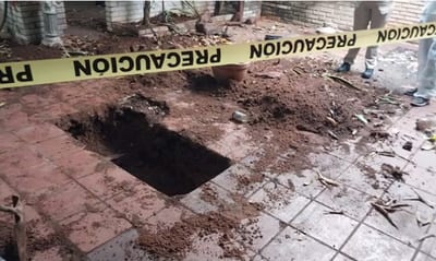 Hallan cadáver de un hombre enterrado en patio de su vivienda