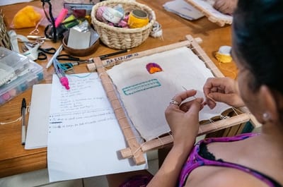 Exposición “Hilos Sonoros de Esperanza” se inaugura en Buen Pastor