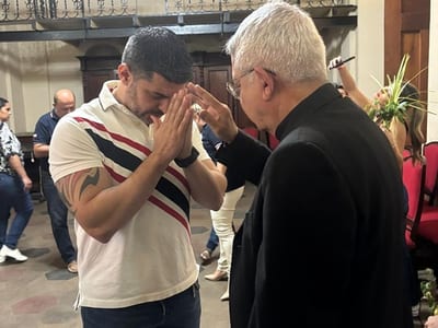 Nenecho inicia ofensiva electoral contra opositores en Asunción