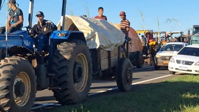 Cañicultores avanzan en tractorazo y esperan respuesta oficial