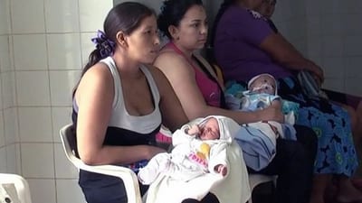 Paraguay necesita sistema de cuidados ante caída de fecundidad