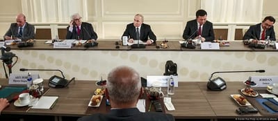 Putin solo se reuniría con Zelenski al final del diálogo