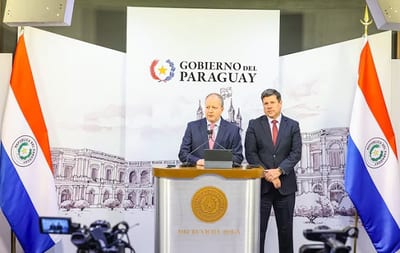 Ejecutivo presenta siete nuevas leyes económicas