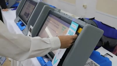 TSJE modifica bases y reactiva licitación de máquinas de voto