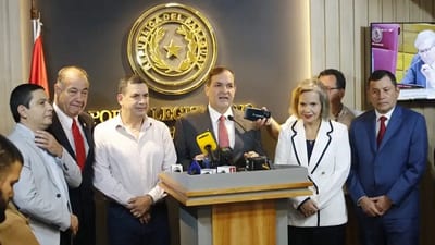 Arnaldo Samaniego suma apoyo de Hugo Velázquez para Asunción