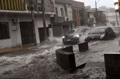 Temporal en Asunción: grúas sin costo en puntos críticos