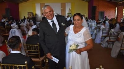 115 parejas se casan en histórica boda comunitaria