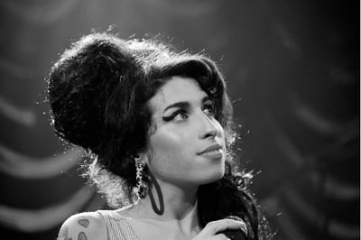 Justicia rechaza demanda del padre de Amy Winehouse