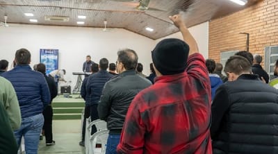 Retiro de hombres: pastor pidió no fastidiar a maridos