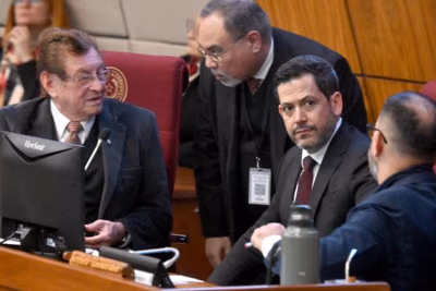 Jubilación vip queda en manos de Santiago Peña
