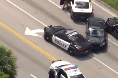 Hombre escapó de un hospital, robó un auto y desató una persecución policial en Florida
